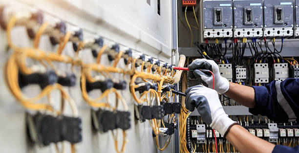 Professional Electrician technician working in Hudson, CO